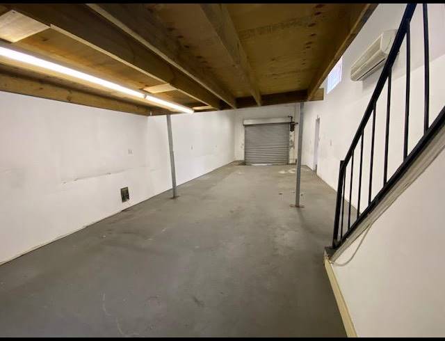 150M² OFFICE TO LET IN WOODSTOCK